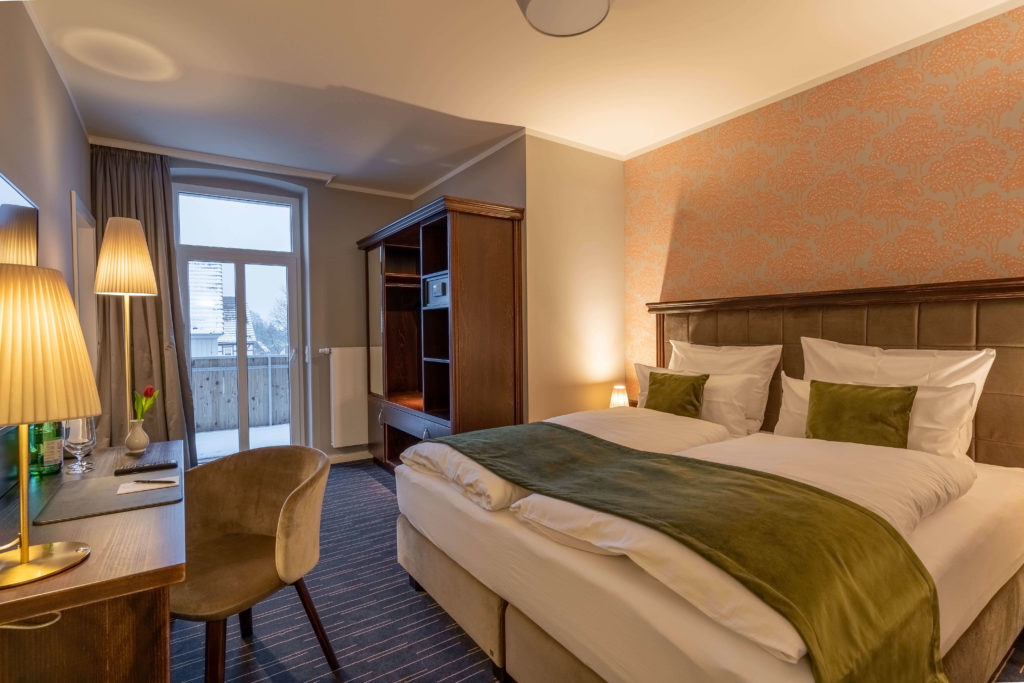 Doppelzimmer mit Balkon